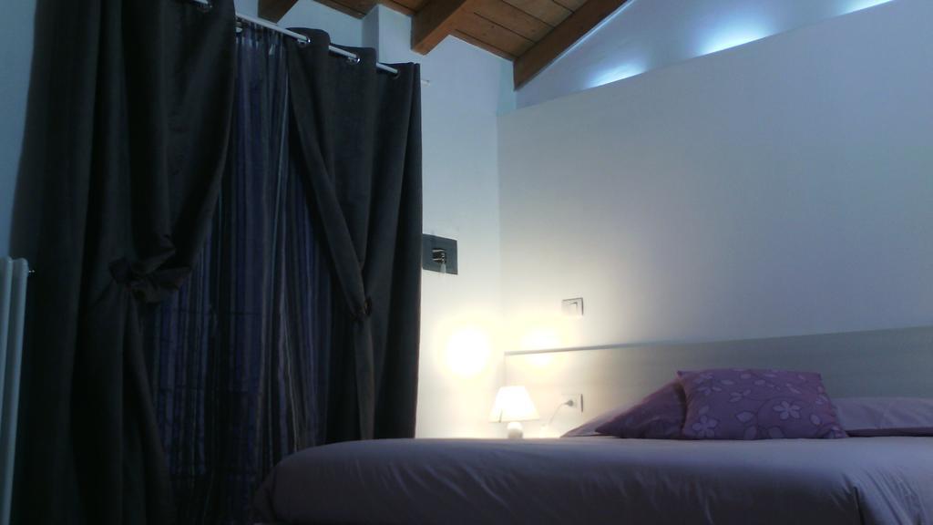 Al Castello Bed And Breakfast Cornate d'Adda Exterior foto